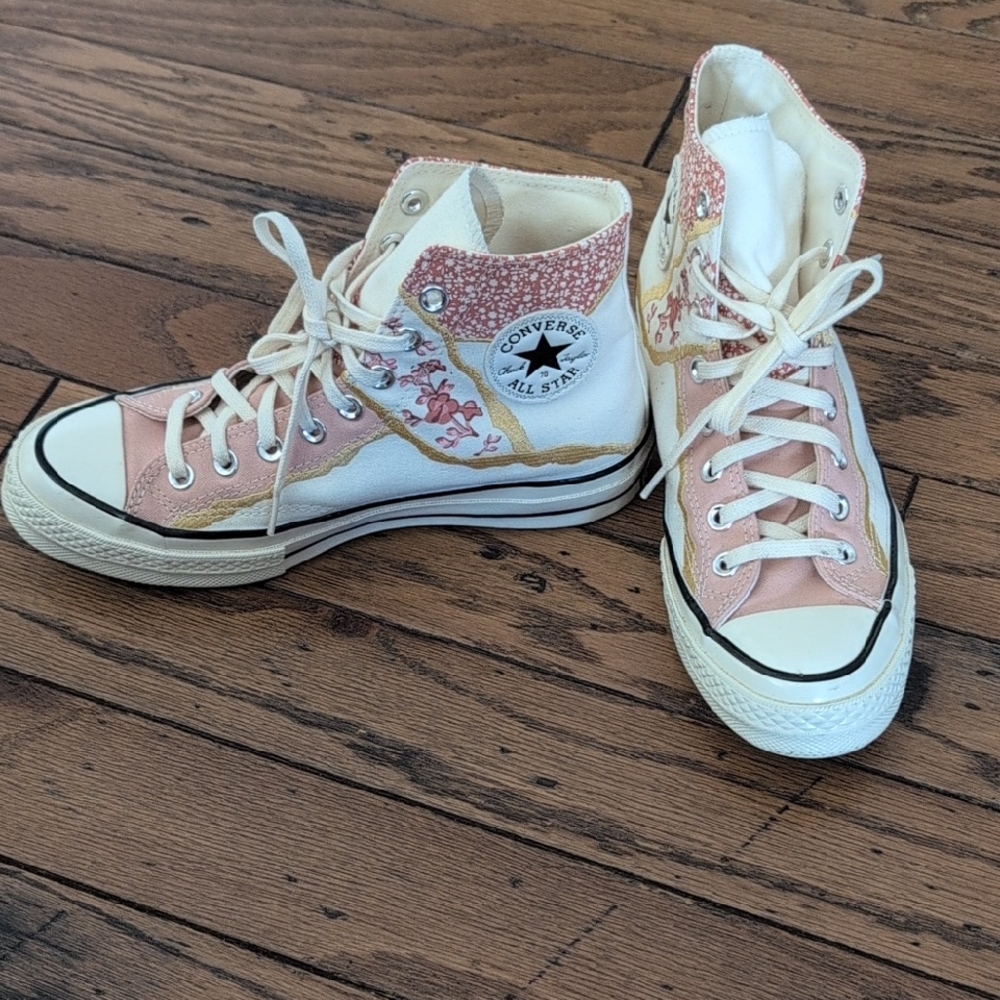 Converse Chuck Taylor All-star High Top Women's Sneakers
